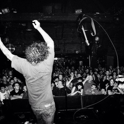 nothing-band-guitar-throw-400x400